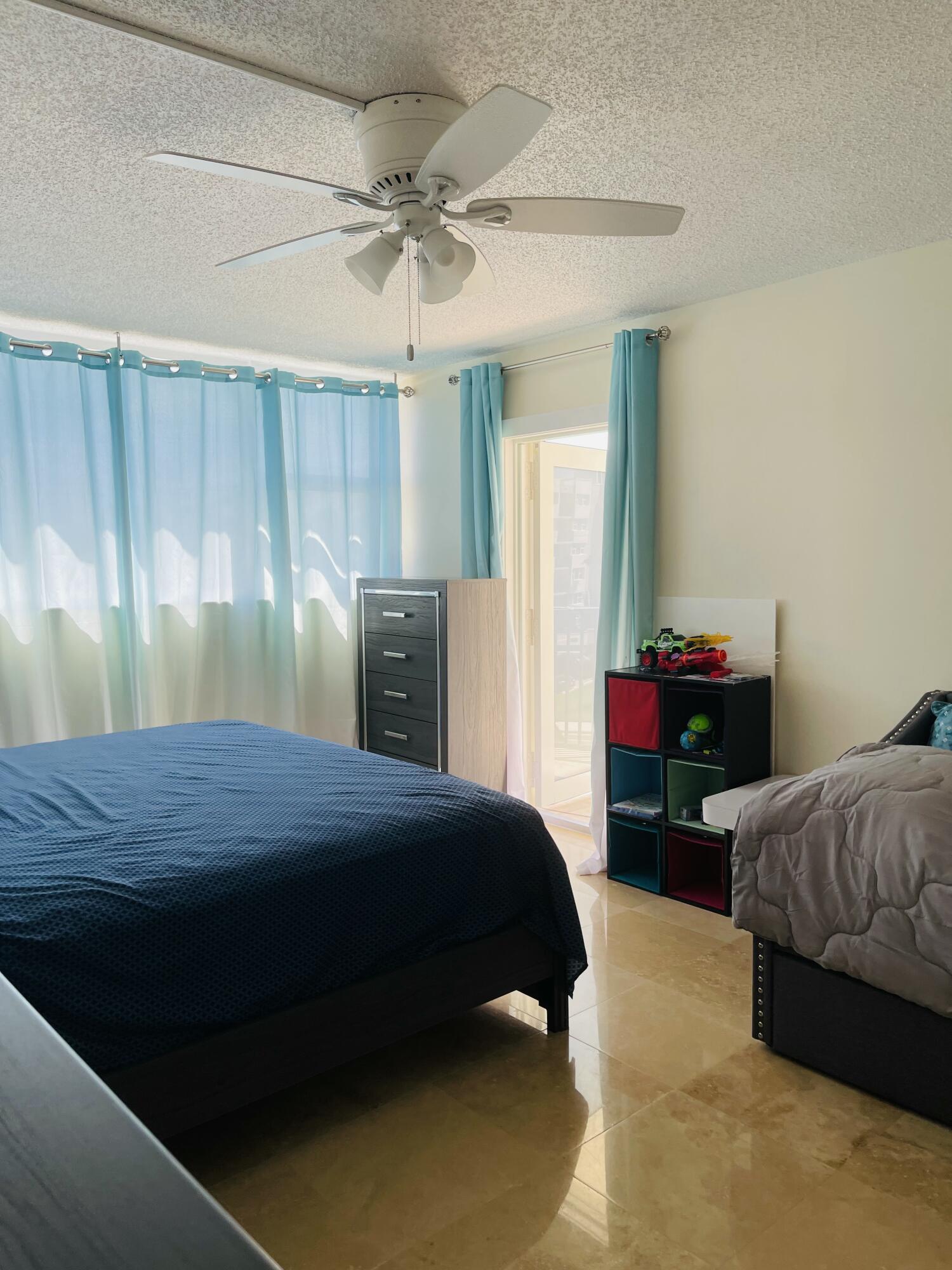 PORT DE MER CONDO - Residential Lease