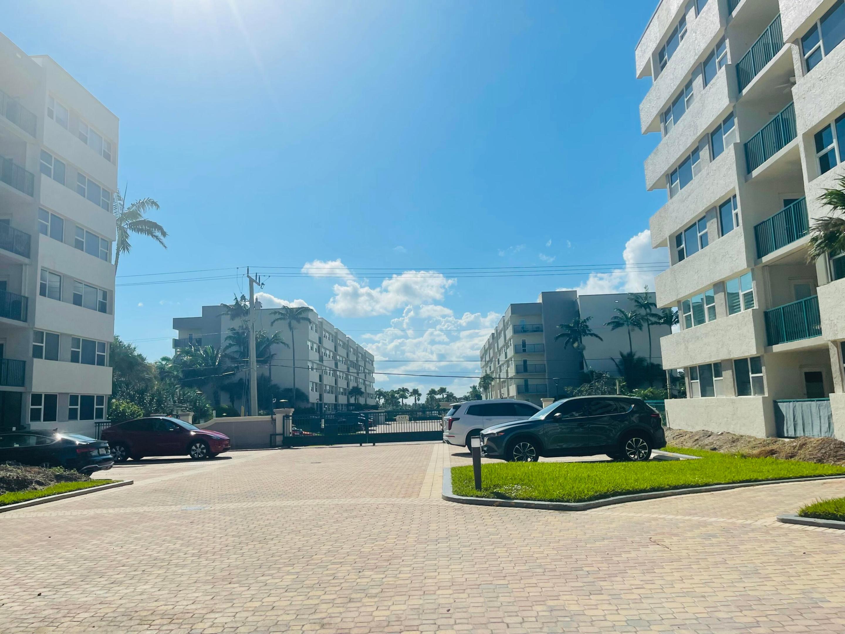 PORT DE MER CONDO - Residential Lease