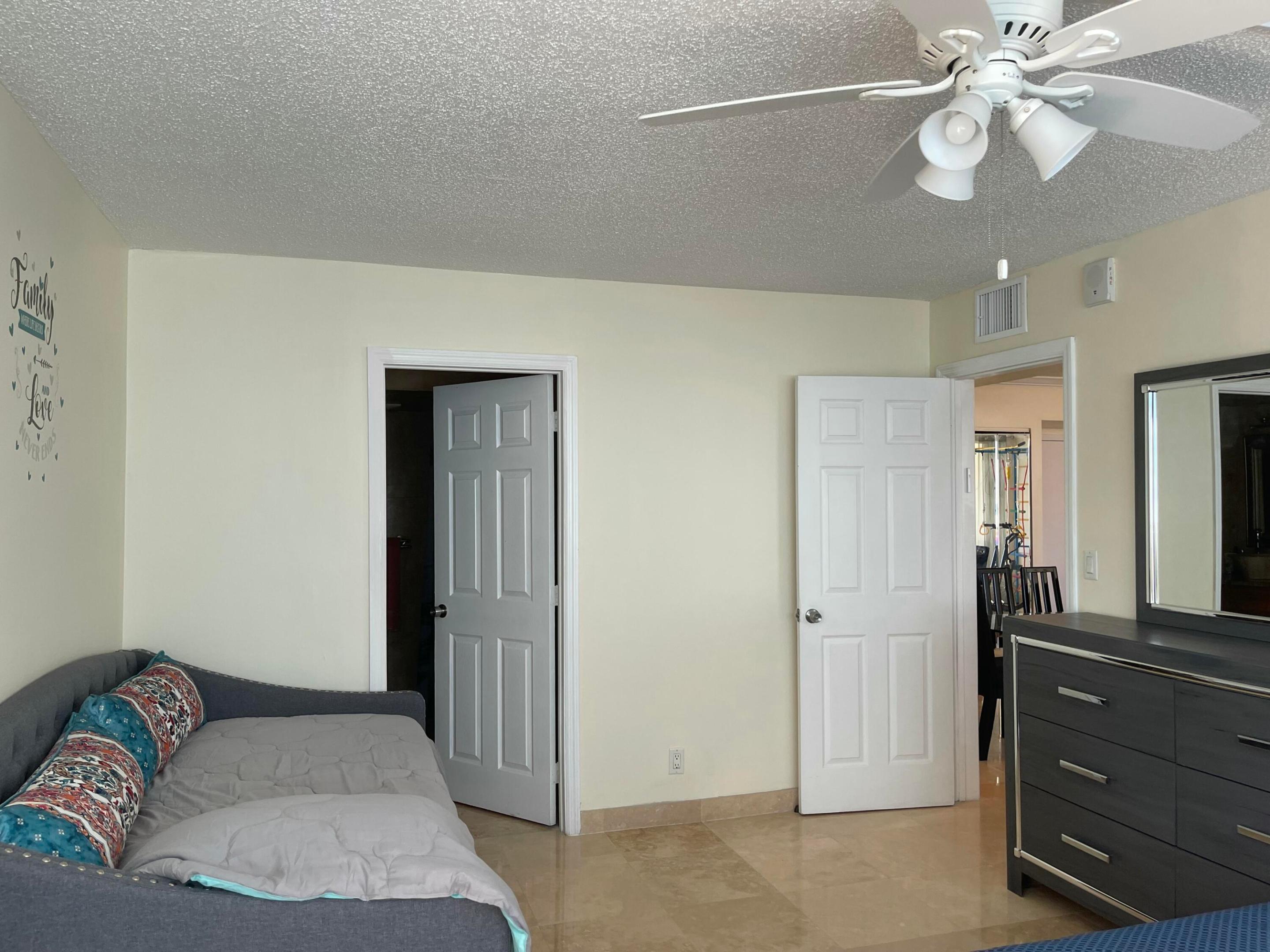 PORT DE MER CONDO - Residential Lease