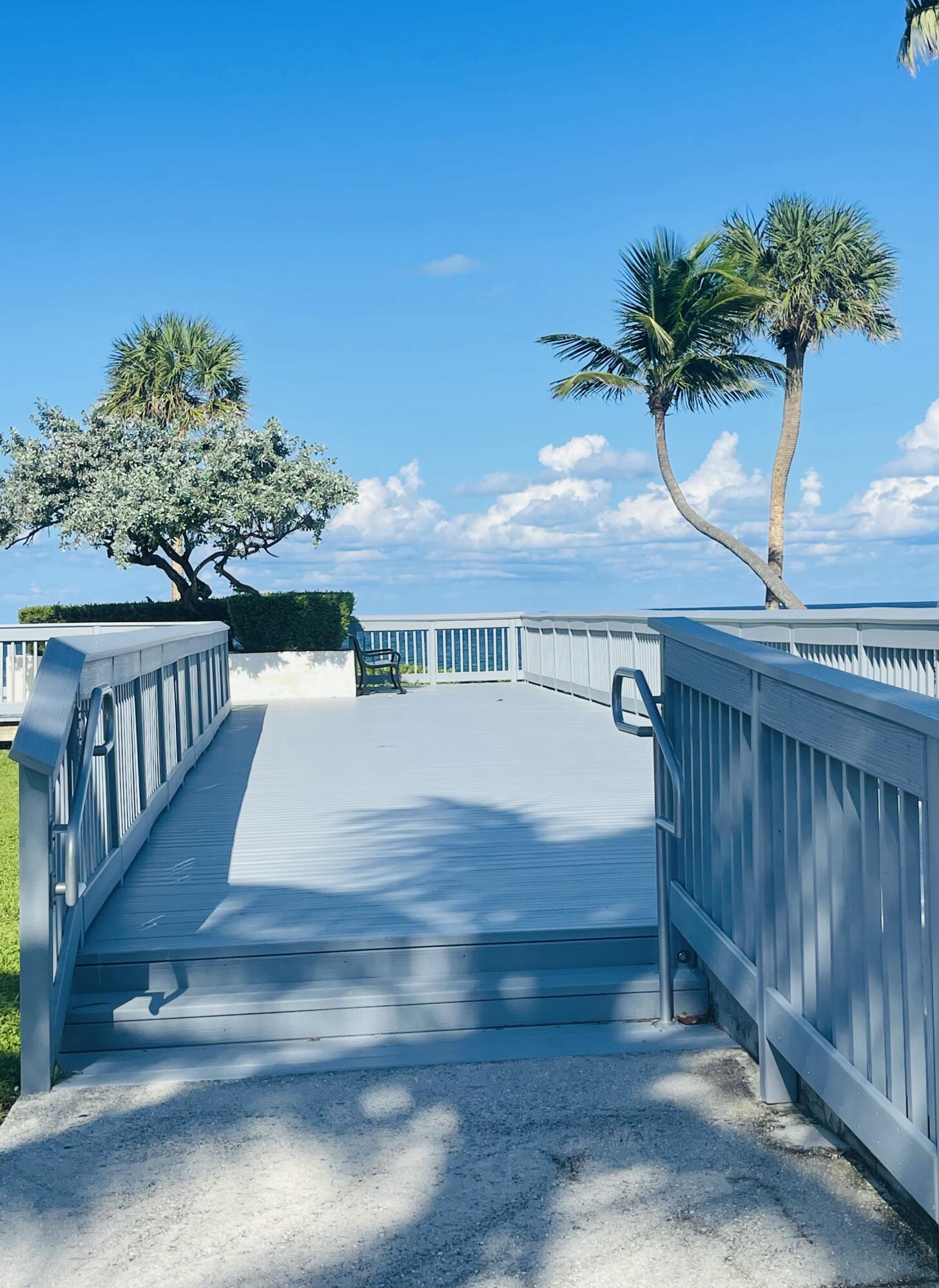 PORT DE MER CONDO - Residential Lease