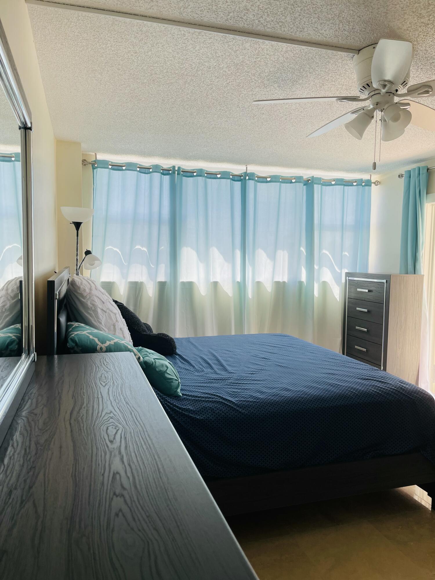 PORT DE MER CONDO - Residential Lease