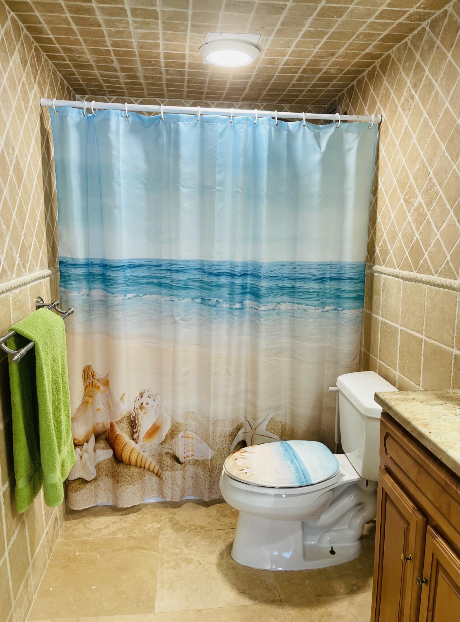 PORT DE MER CONDO - Residential Lease