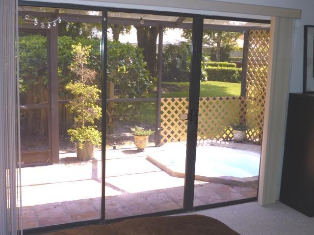 VILLAS OF GLENGARY - Residential