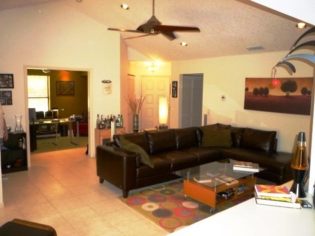 VILLAS OF GLENGARY - Residential