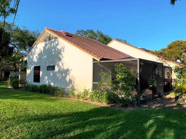 VILLAS OF GLENGARY - Residential