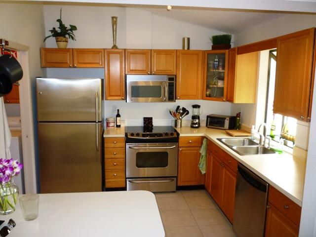 VILLAS OF GLENGARY - Residential