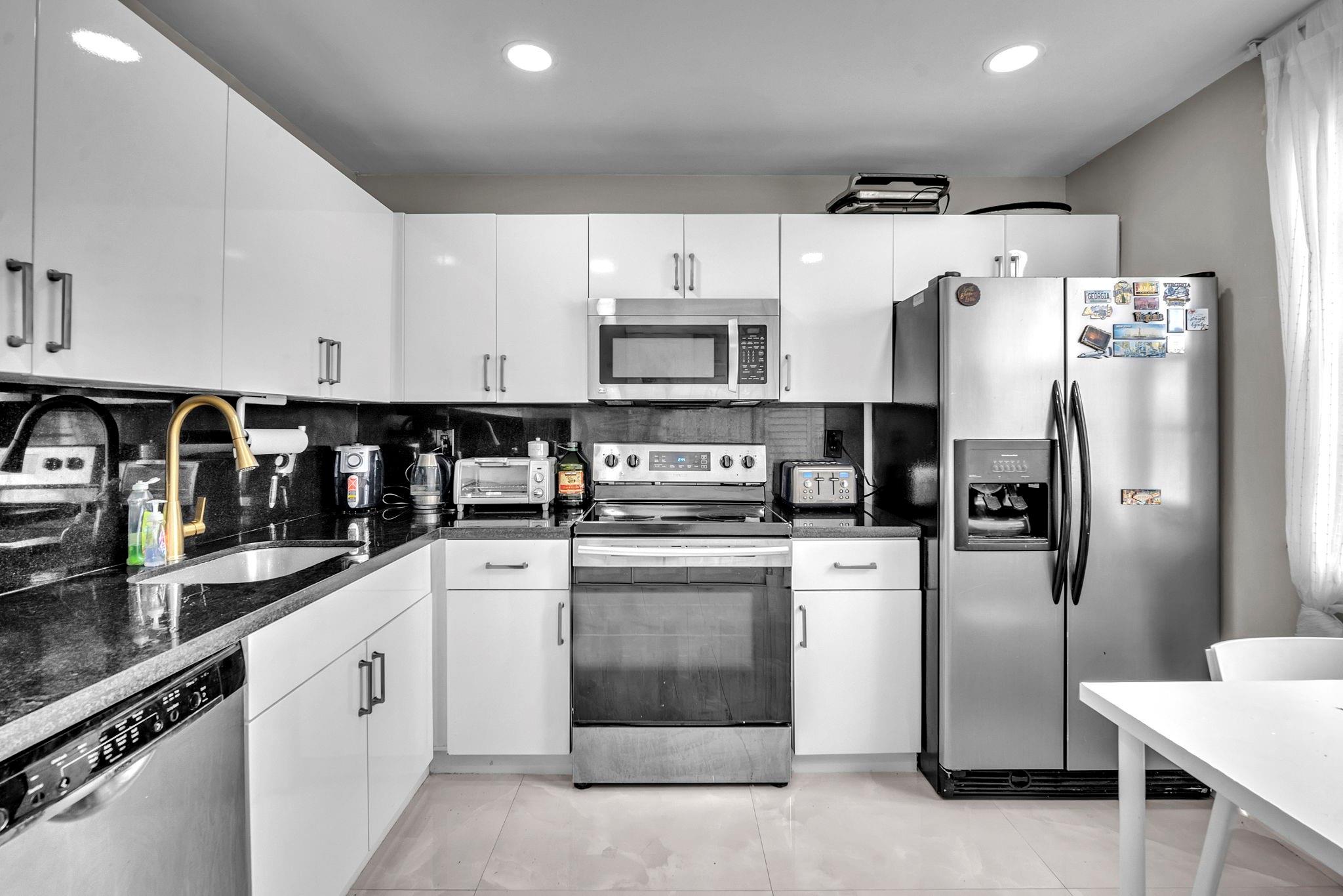 MARINER VILLAGE GARDEN CO - Residential
