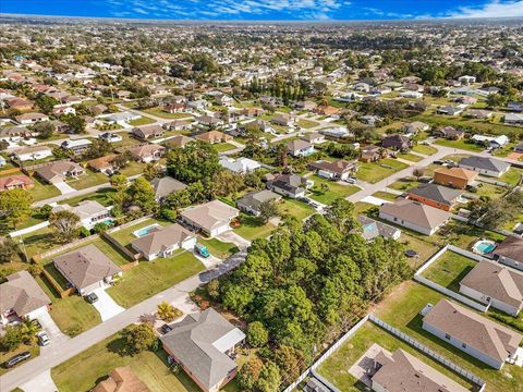 A home in Port St Lucie