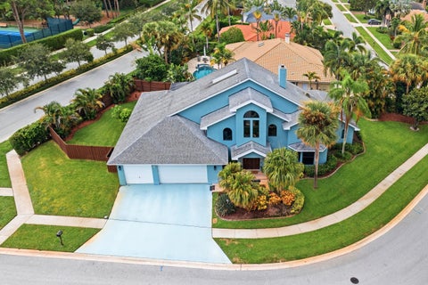 Photo of 12871 La Rochelle Circle, Palm Beach Gardens, FL 33410 (MLS # B26078079)