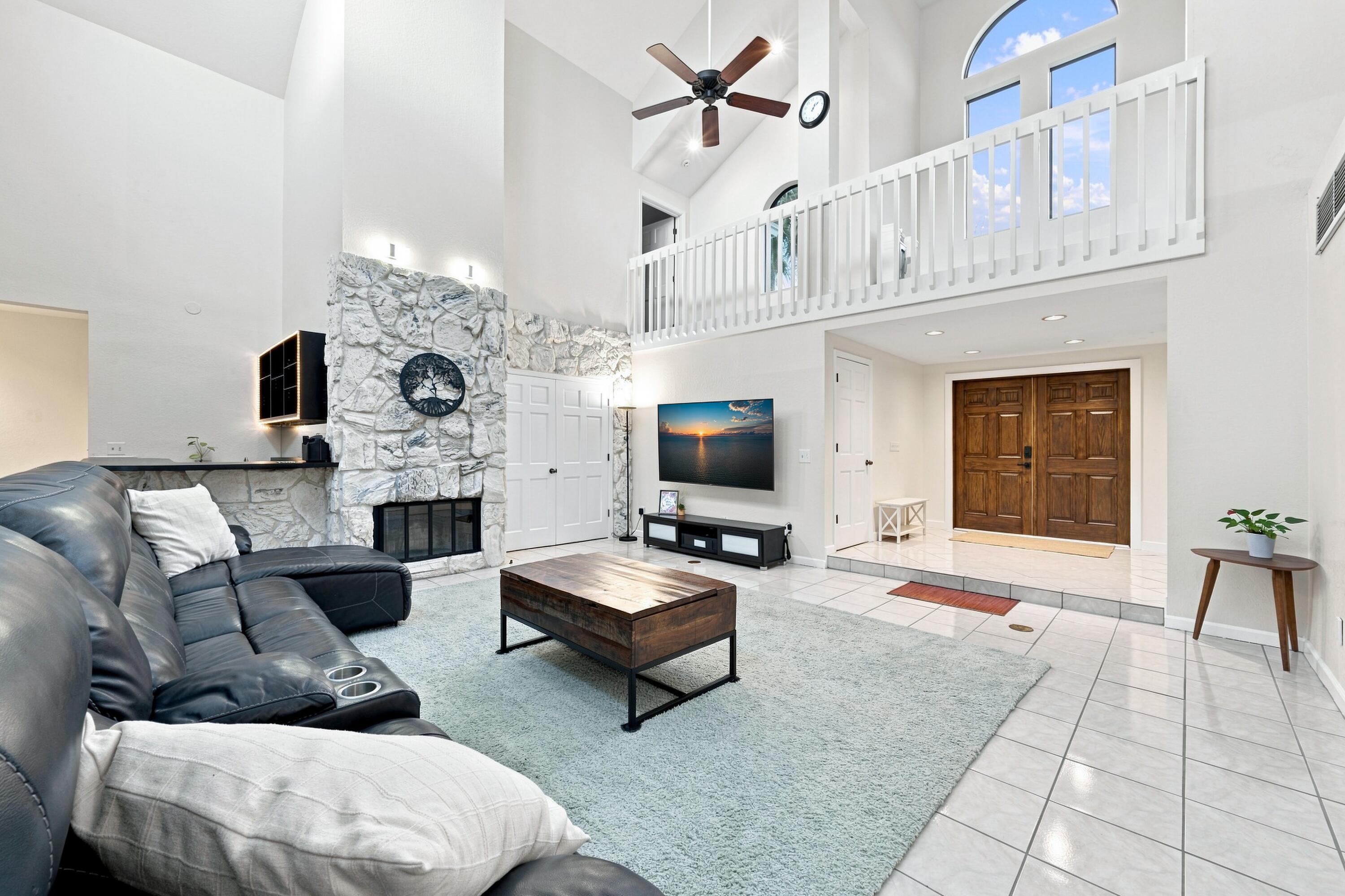 12871 La Rochelle Circle