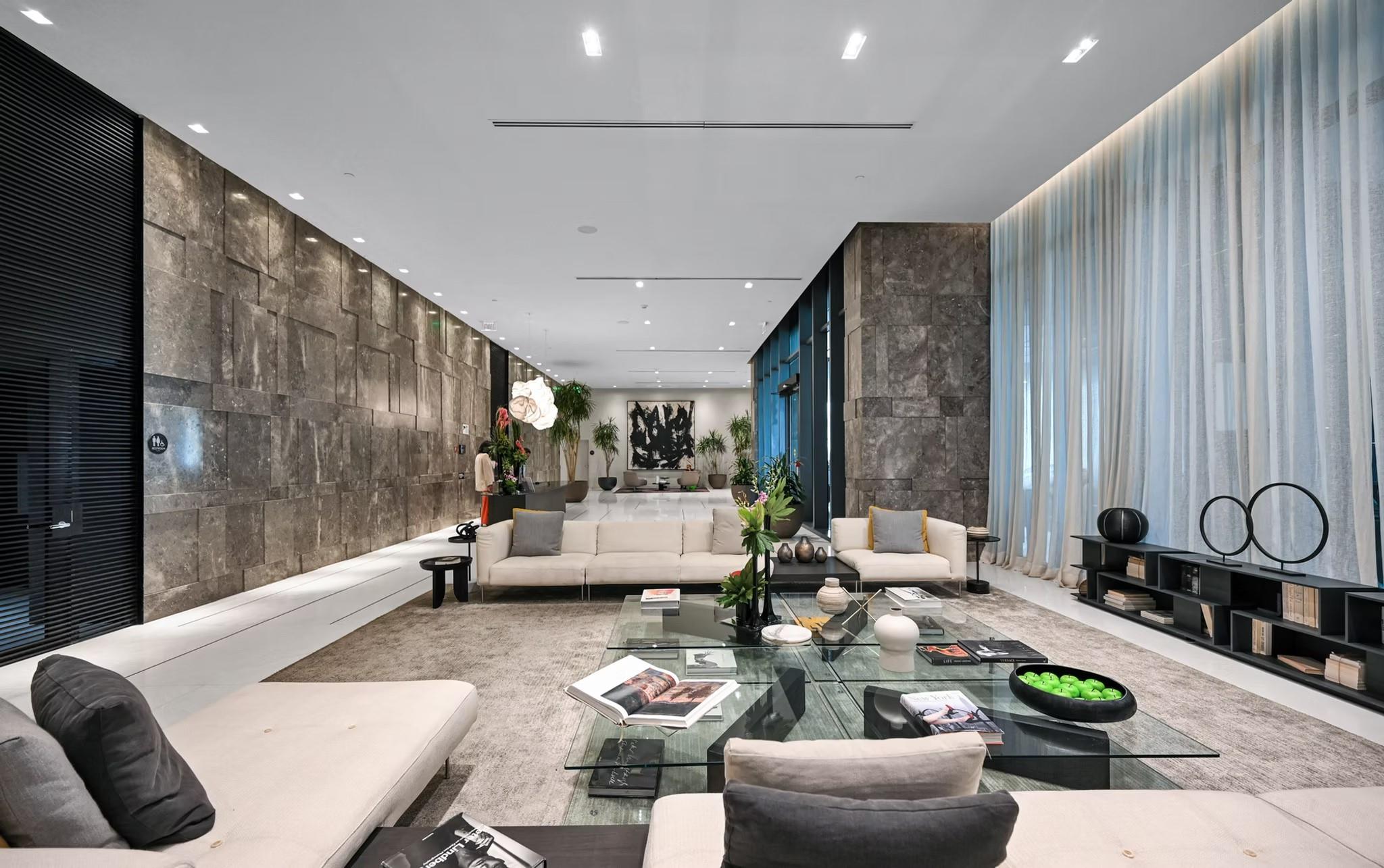 Gran Paraiso - Residential