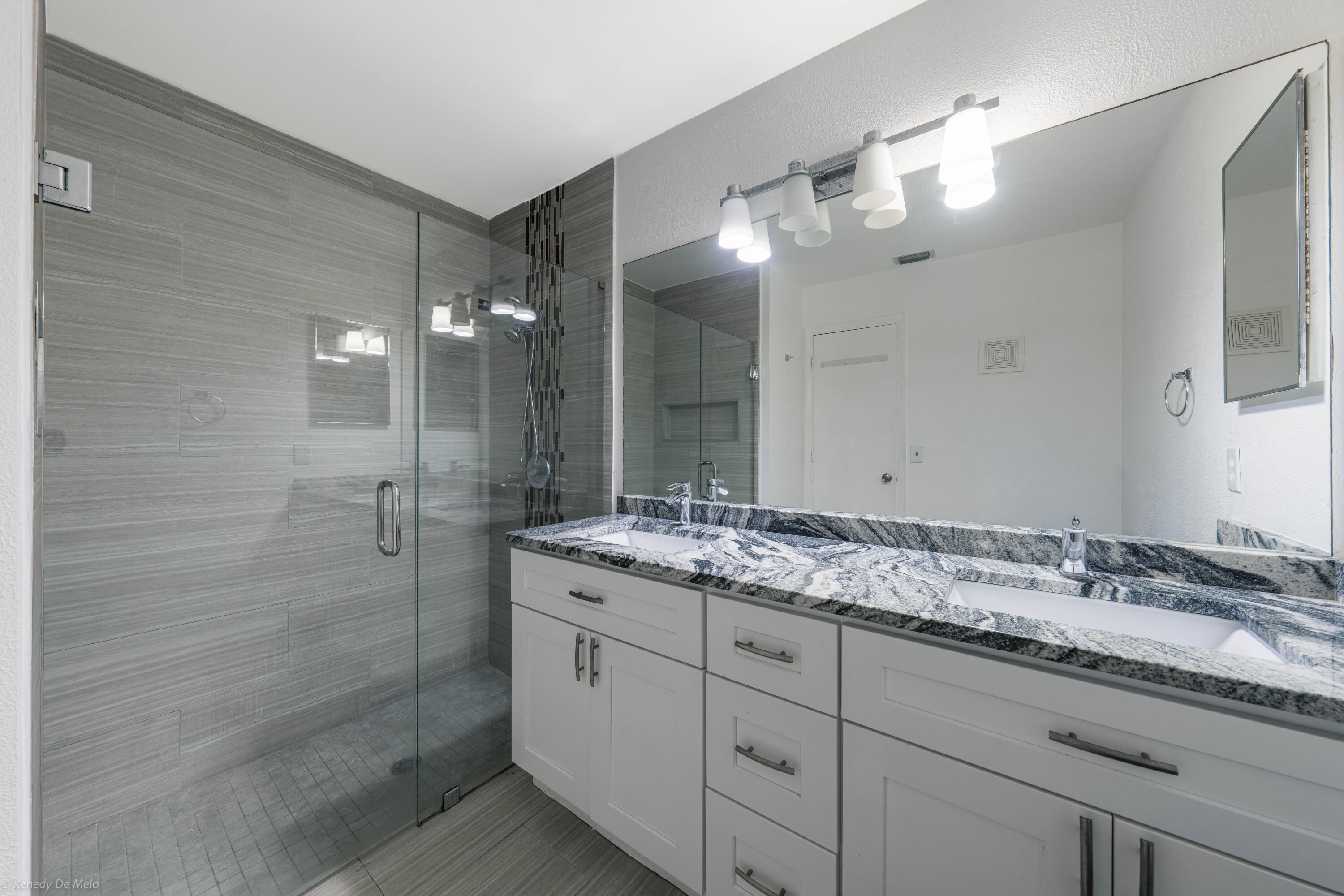 SAWGRASS ESTATES - Residential