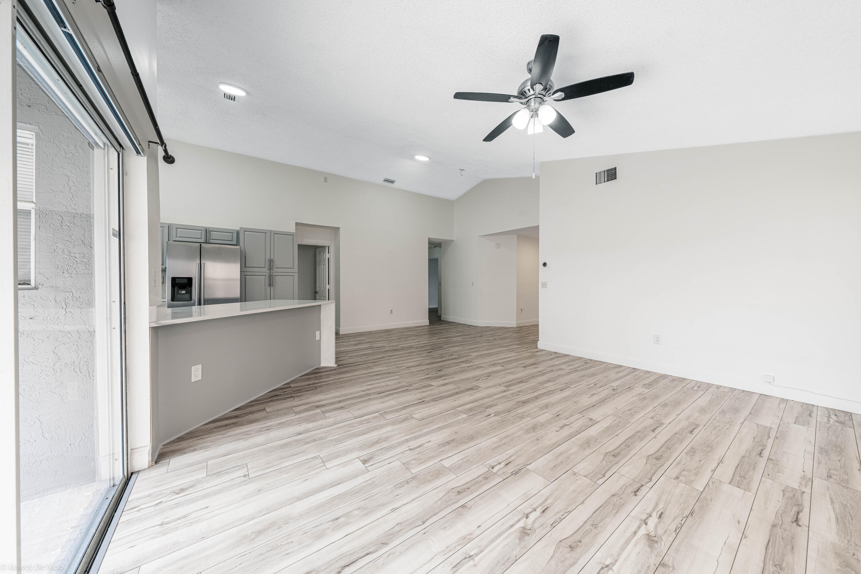 SAWGRASS ESTATES - Residential