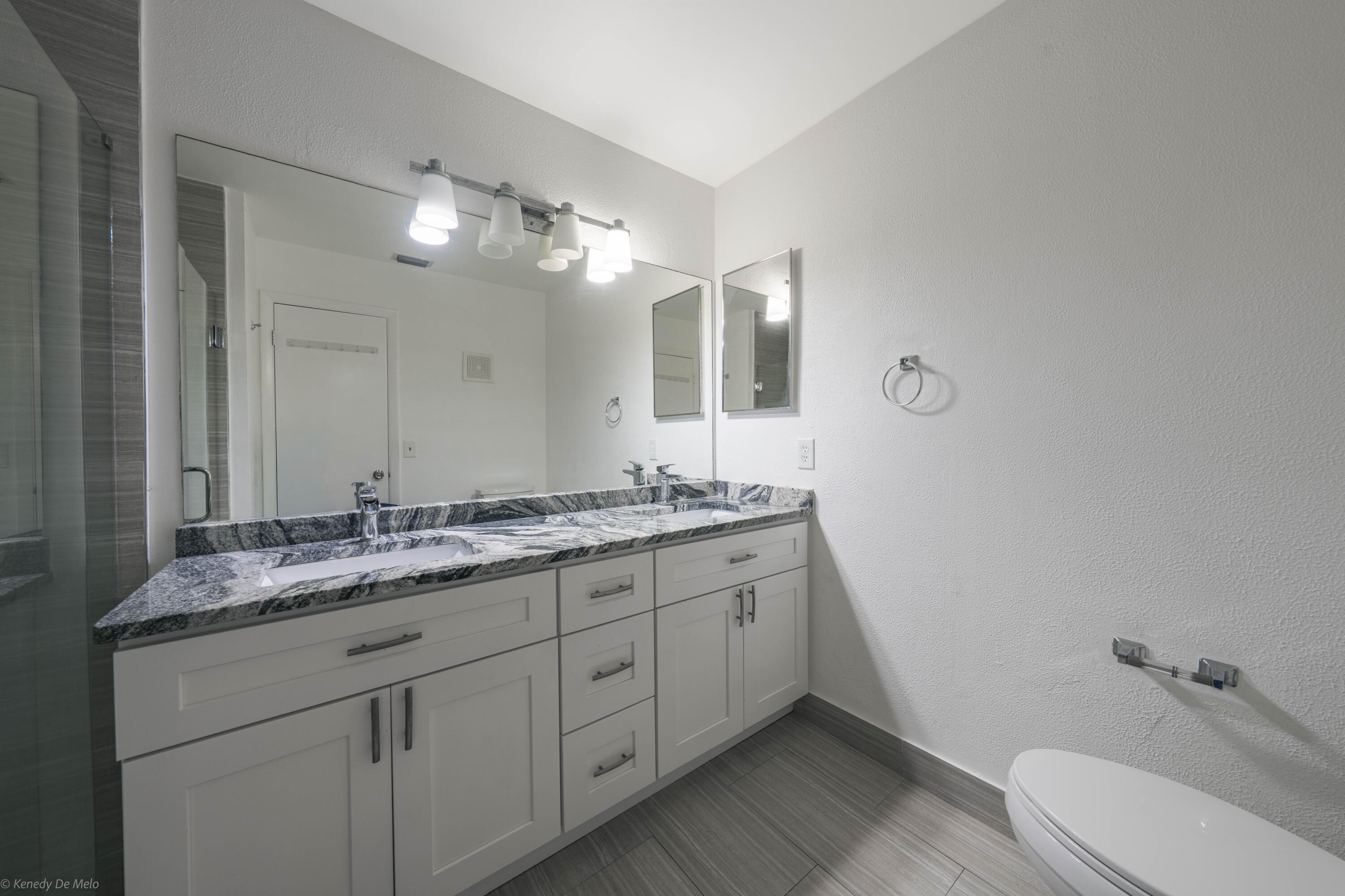 SAWGRASS ESTATES - Residential