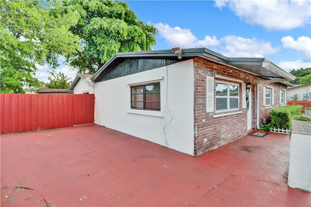 Arch Estates 71-6 B - Residential