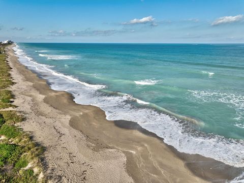 A home in Jensen Beach