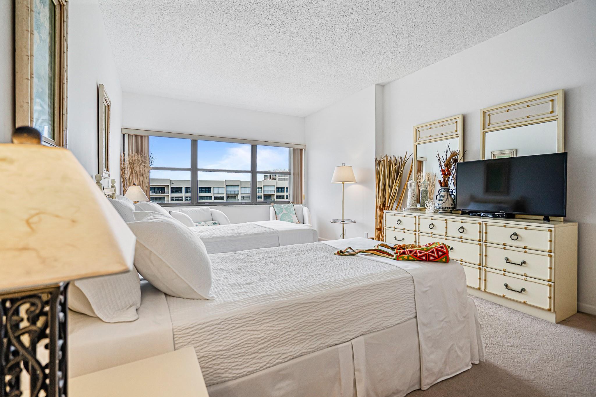 SEA RANCH CLUB B CONDO - Residential Lease