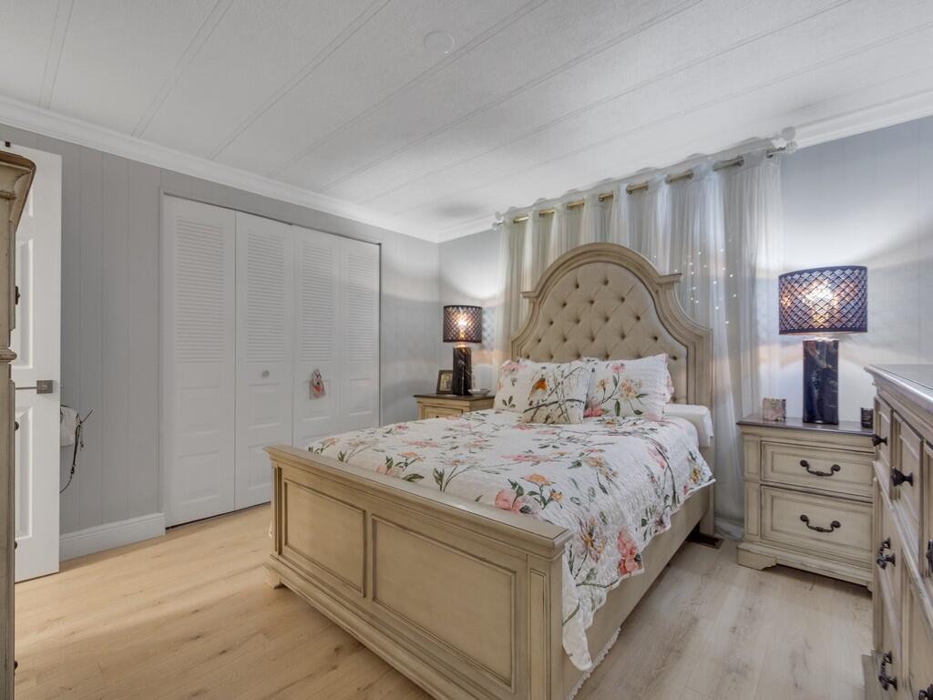 Pinelake Village - Residential