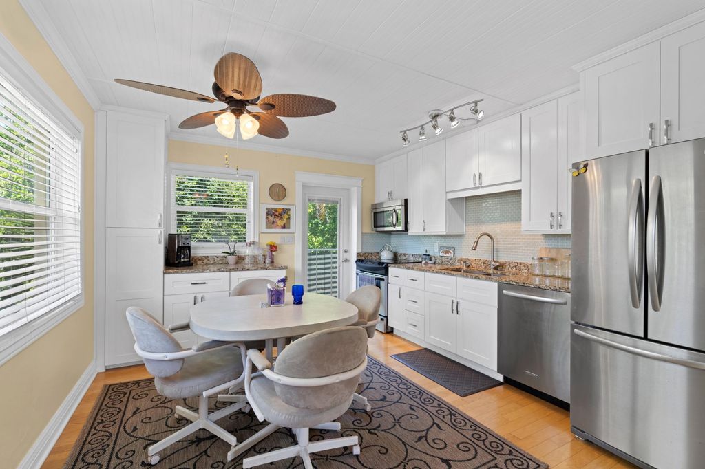 Photo of 114 Cascade Lane #4, Palm Beach Shores, FL 33404 (MLS # R10909999)