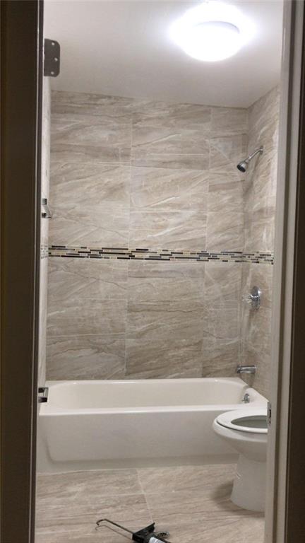 Versailles Gardens - Residential Lease