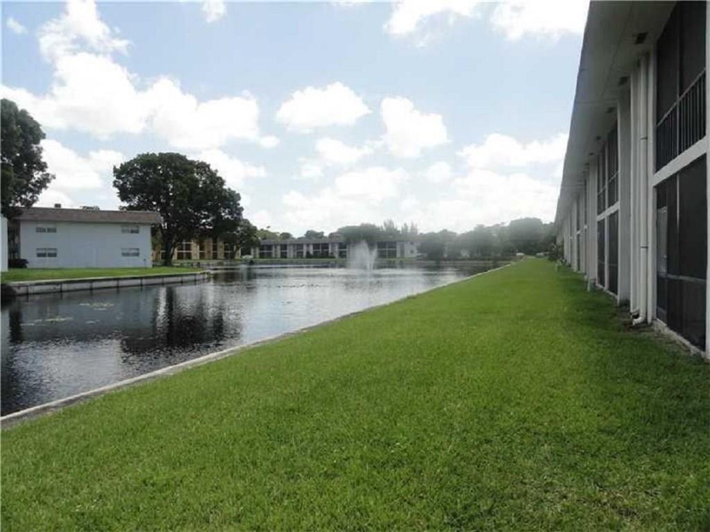 Versailles Gardens - Residential Lease