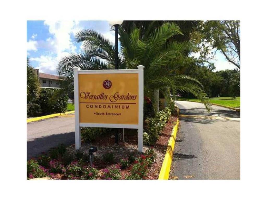 Versailles Gardens - Residential Lease