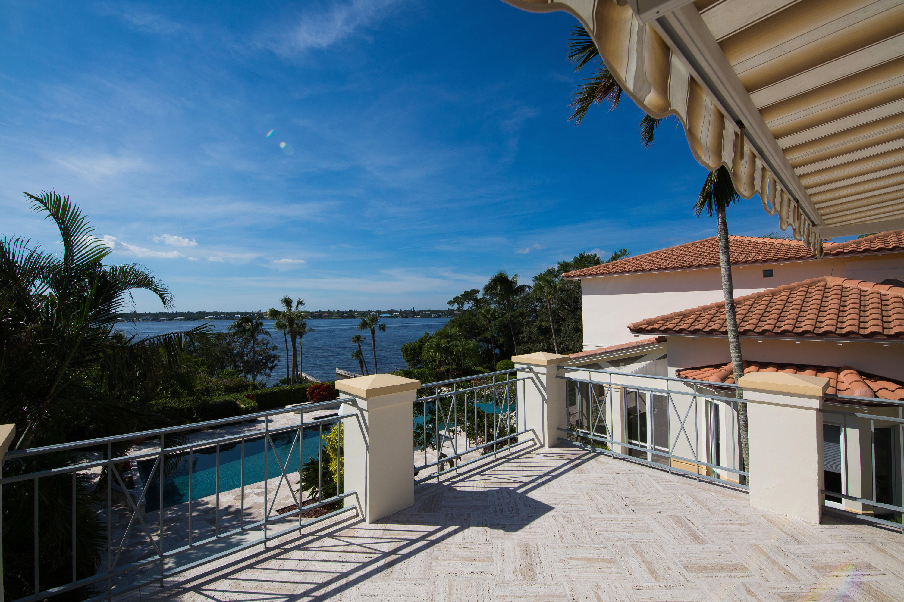 EMARITA - Residential