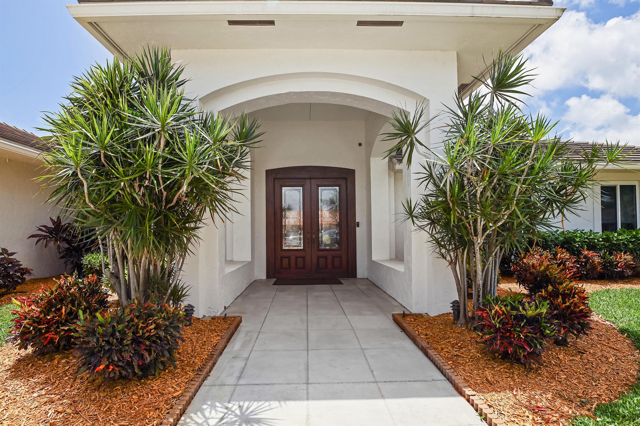 391 Glenbrook Drive