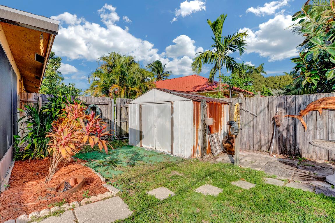 SEA PINES - Residential