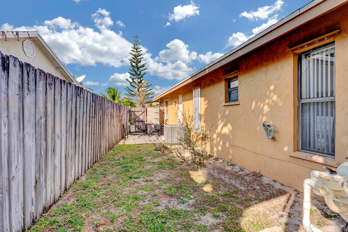 SEA PINES - Residential