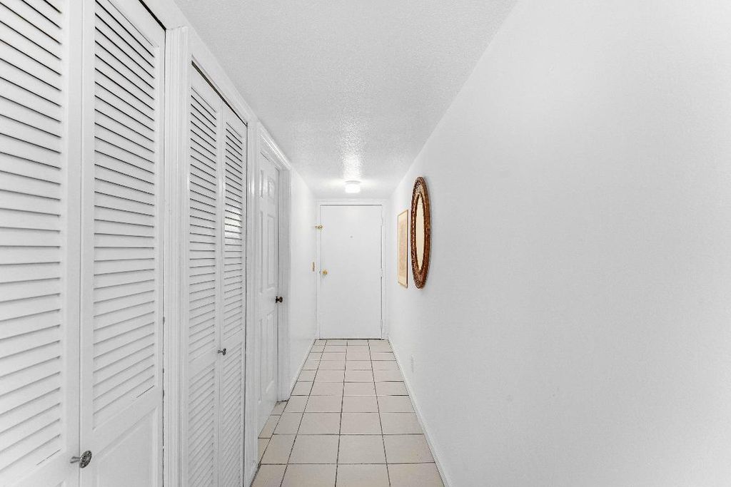 Photo of 168 Cypress Point Drive, Palm Beach Gardens, FL 33418 (MLS # R11129336)