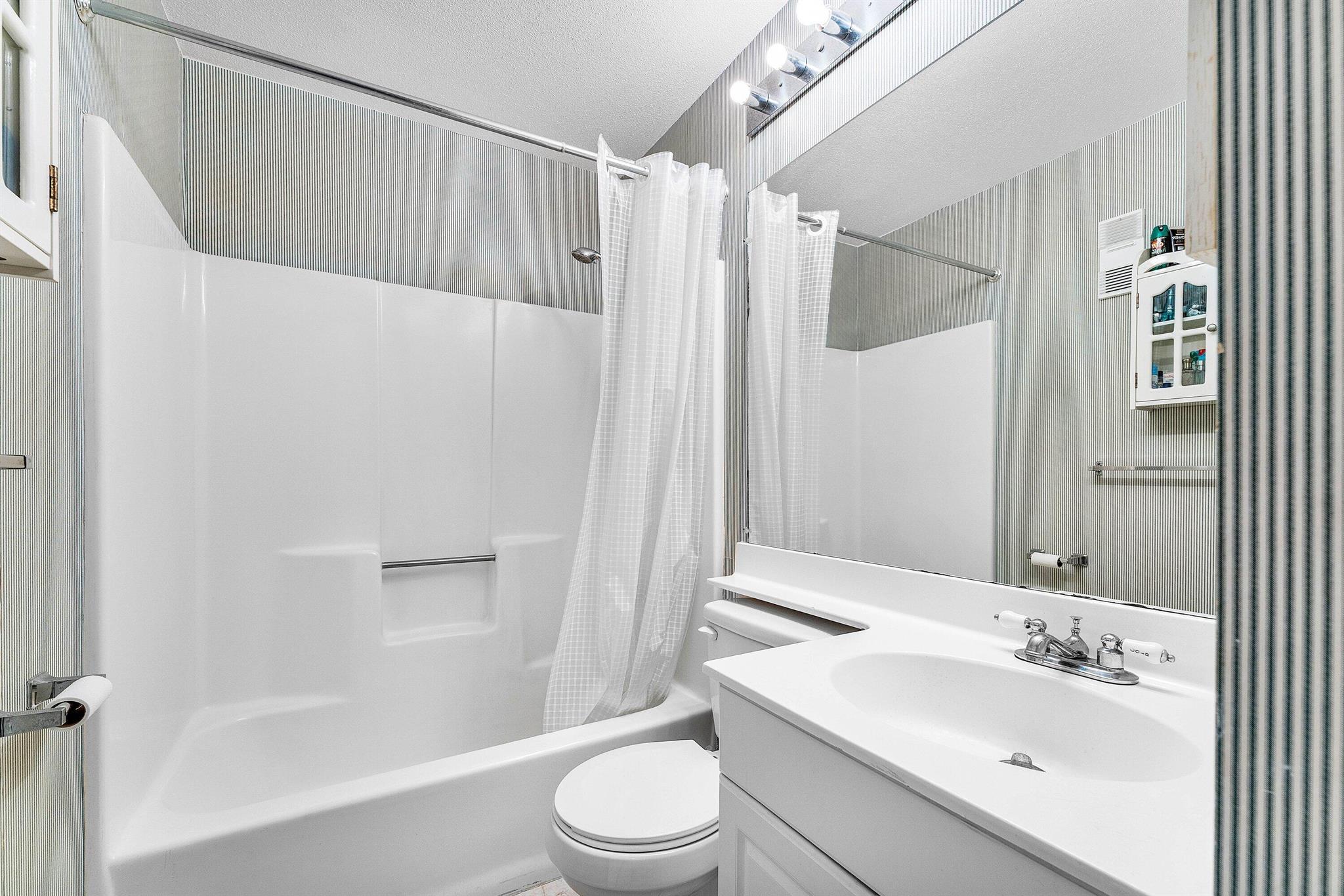 CYPRESS POINT CONDO - Residential