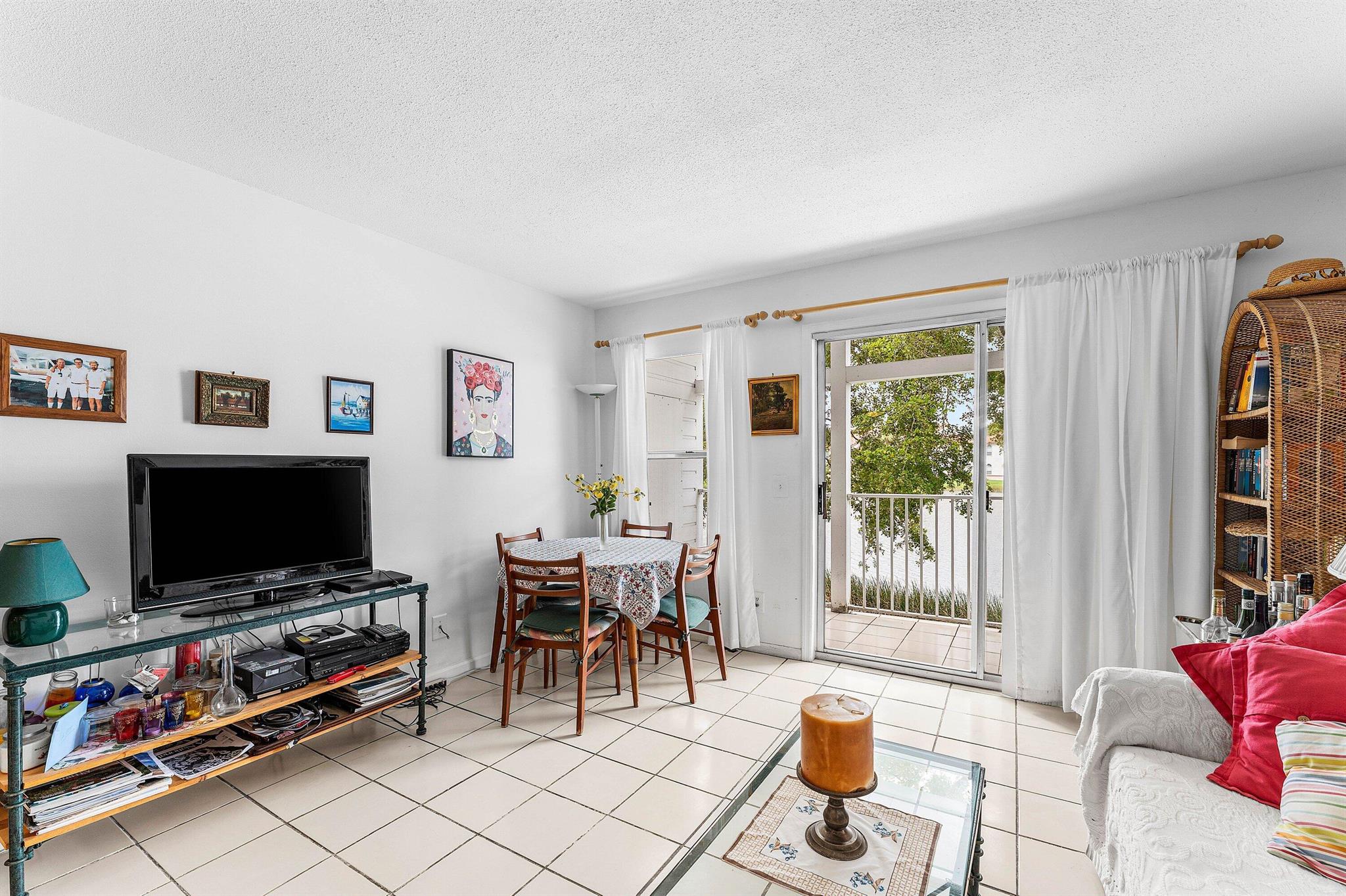 CYPRESS POINT CONDO - Residential