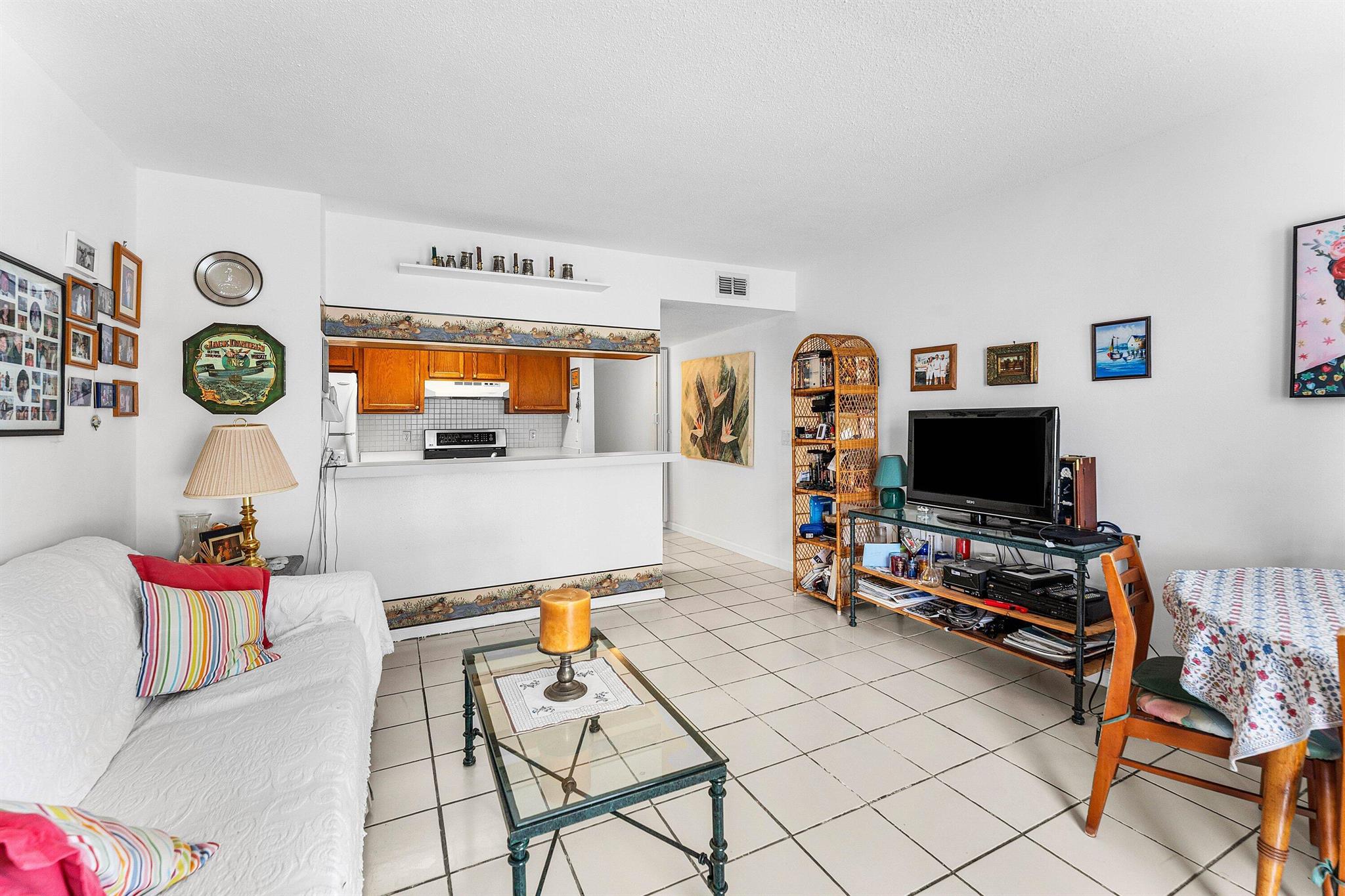 CYPRESS POINT CONDO - Residential