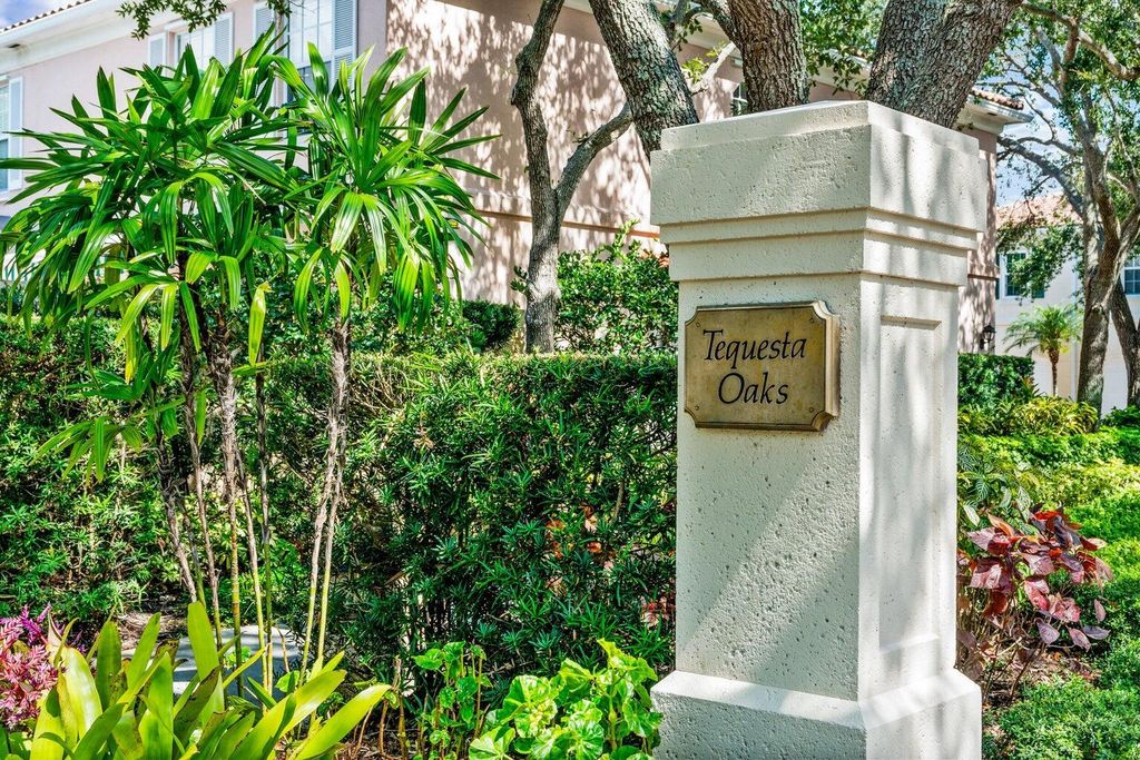 Photo of 73 Laurel Oaks Circle, Tequesta, FL 33469 (MLS # R11109989)