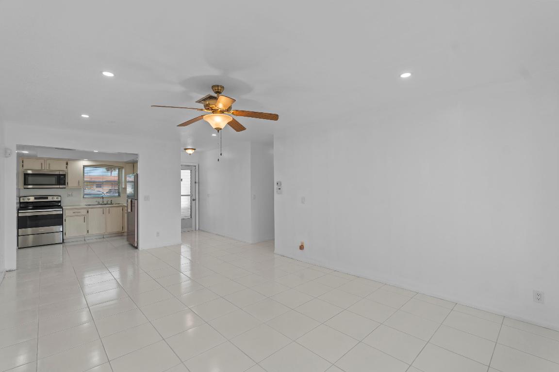 2894 Crosley Drive E D