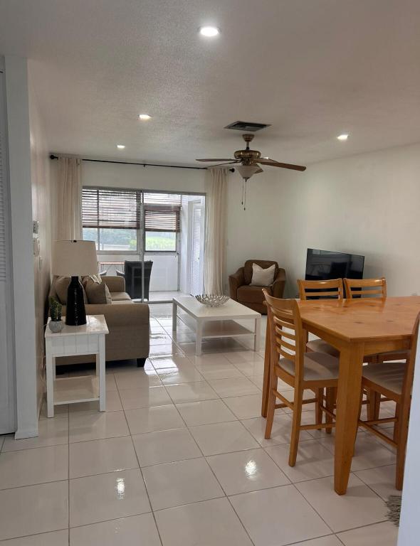 2894 Crosley Drive E D