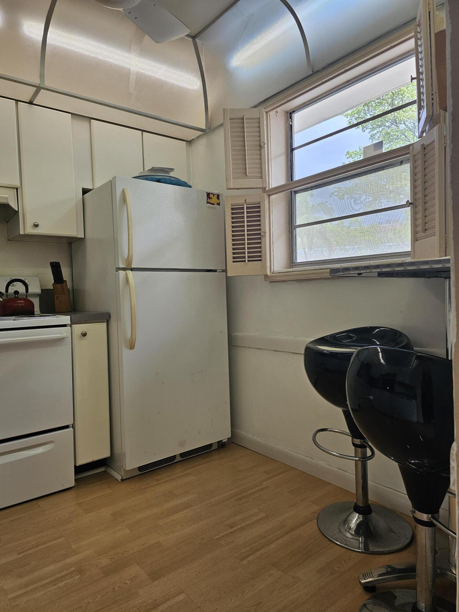 WILLOW GARDENS CONDO - Residential