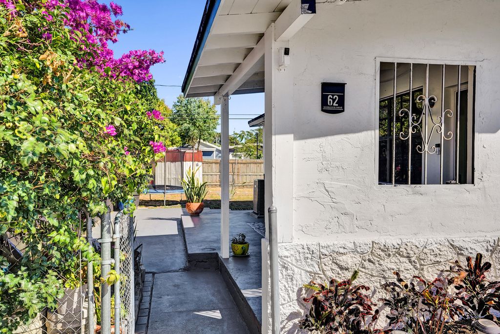 Photo of 62 Barbados Drive, Lake Worth Beach, FL 33461 (MLS # R11166697)