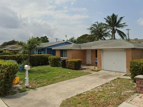 605 S D St Lake Worth Beach FL 33460