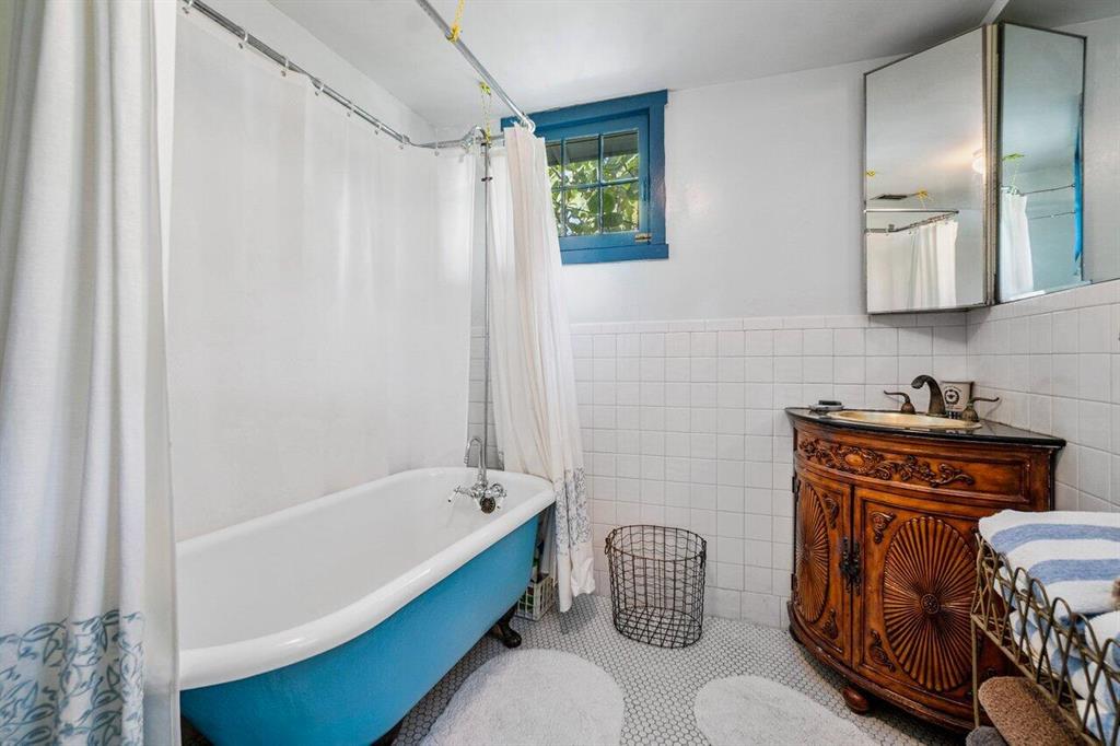 NORTH SHORE TERRACE 2 - Residential