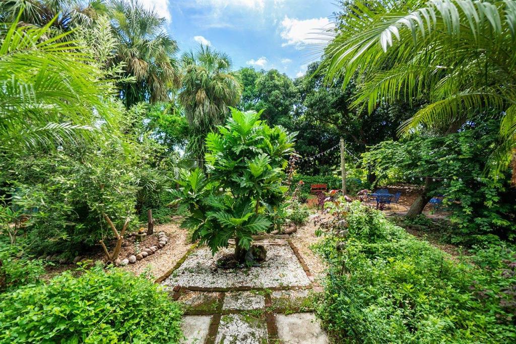 NORTH SHORE TERRACE 2 - Residential