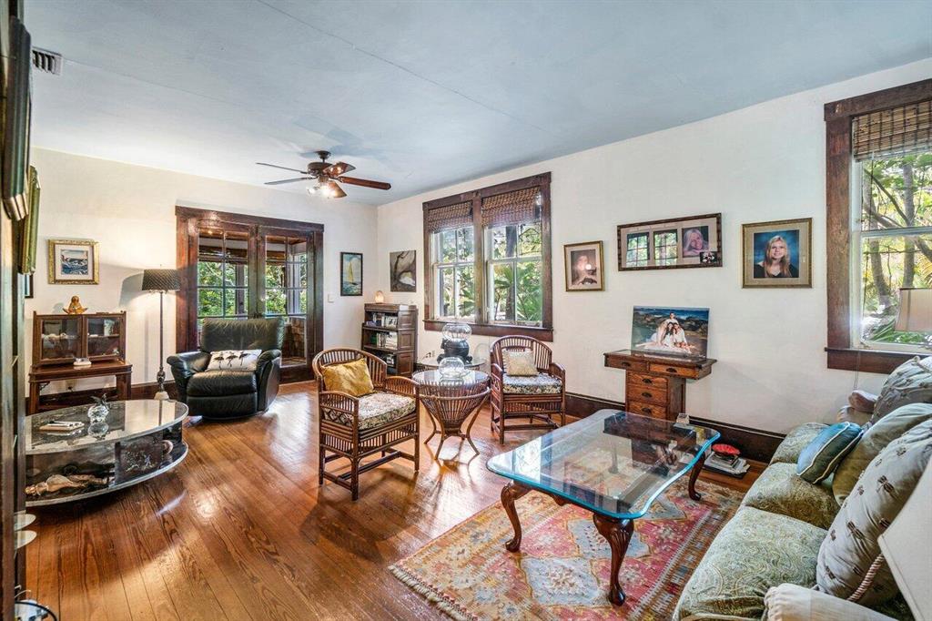 NORTH SHORE TERRACE 2 - Residential