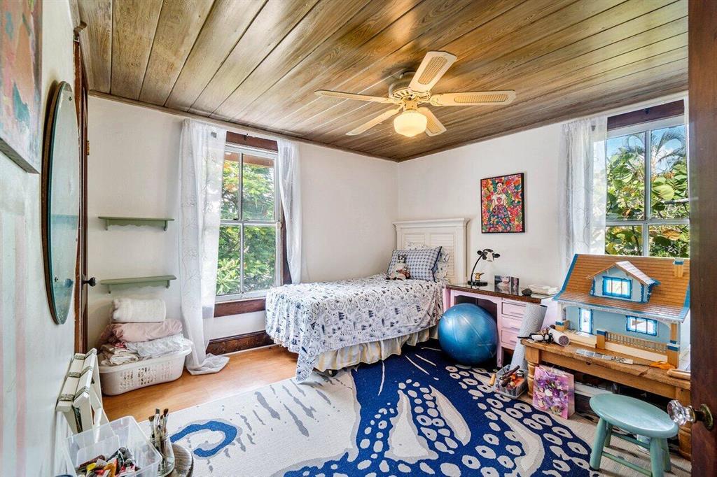 NORTH SHORE TERRACE 2 - Residential