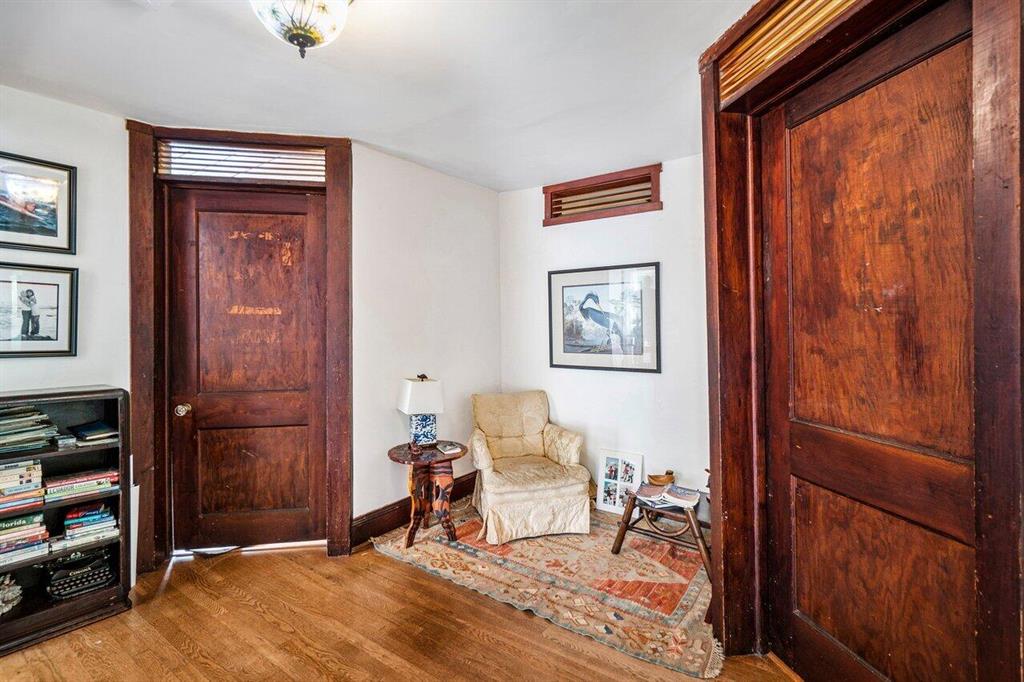 NORTH SHORE TERRACE 2 - Residential