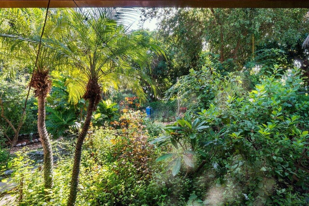 NORTH SHORE TERRACE 2 - Residential