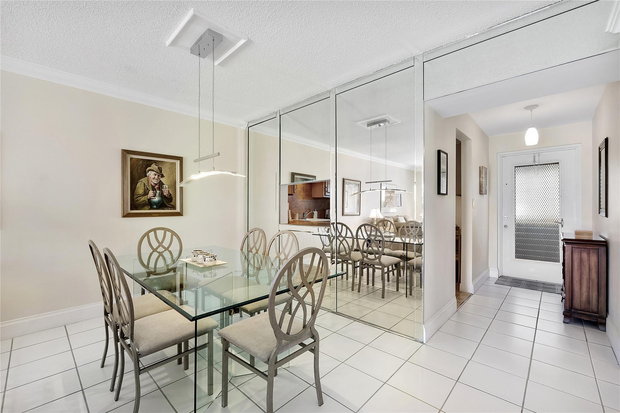 ORIOLE GOLF & TENNIS CLUB - Residential