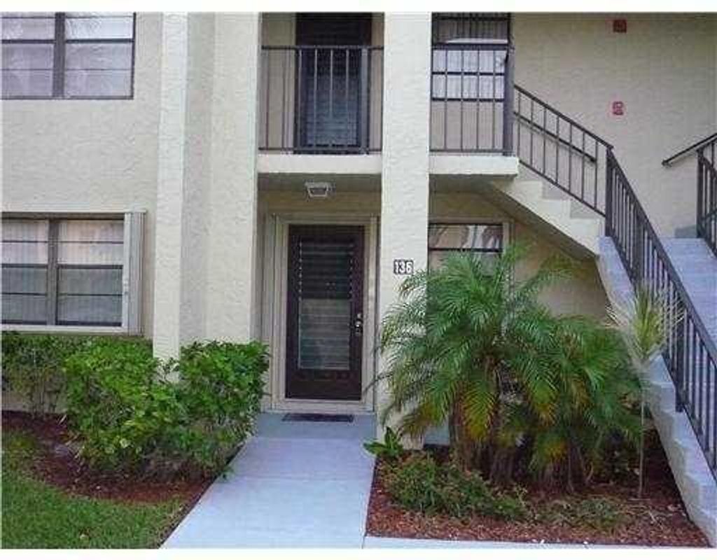 Photo of 135 Lake Nancy Lane #136, West Palm Beach, FL 33411 (MLS # R10778197)