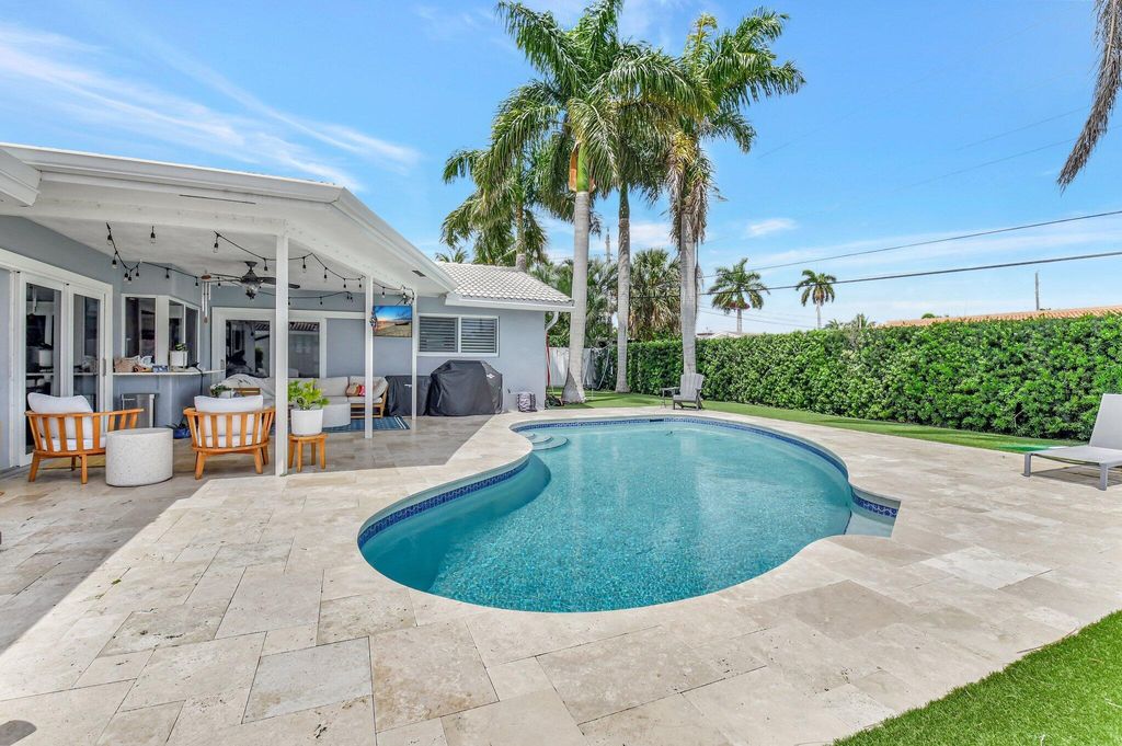 Photo of 995 SW 13th Drive, Boca Raton, FL 33486 (MLS # R11079883)