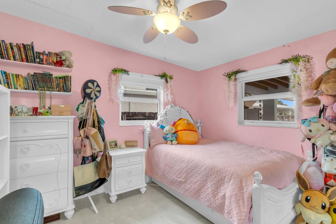 CORAL VILLAS - Residential